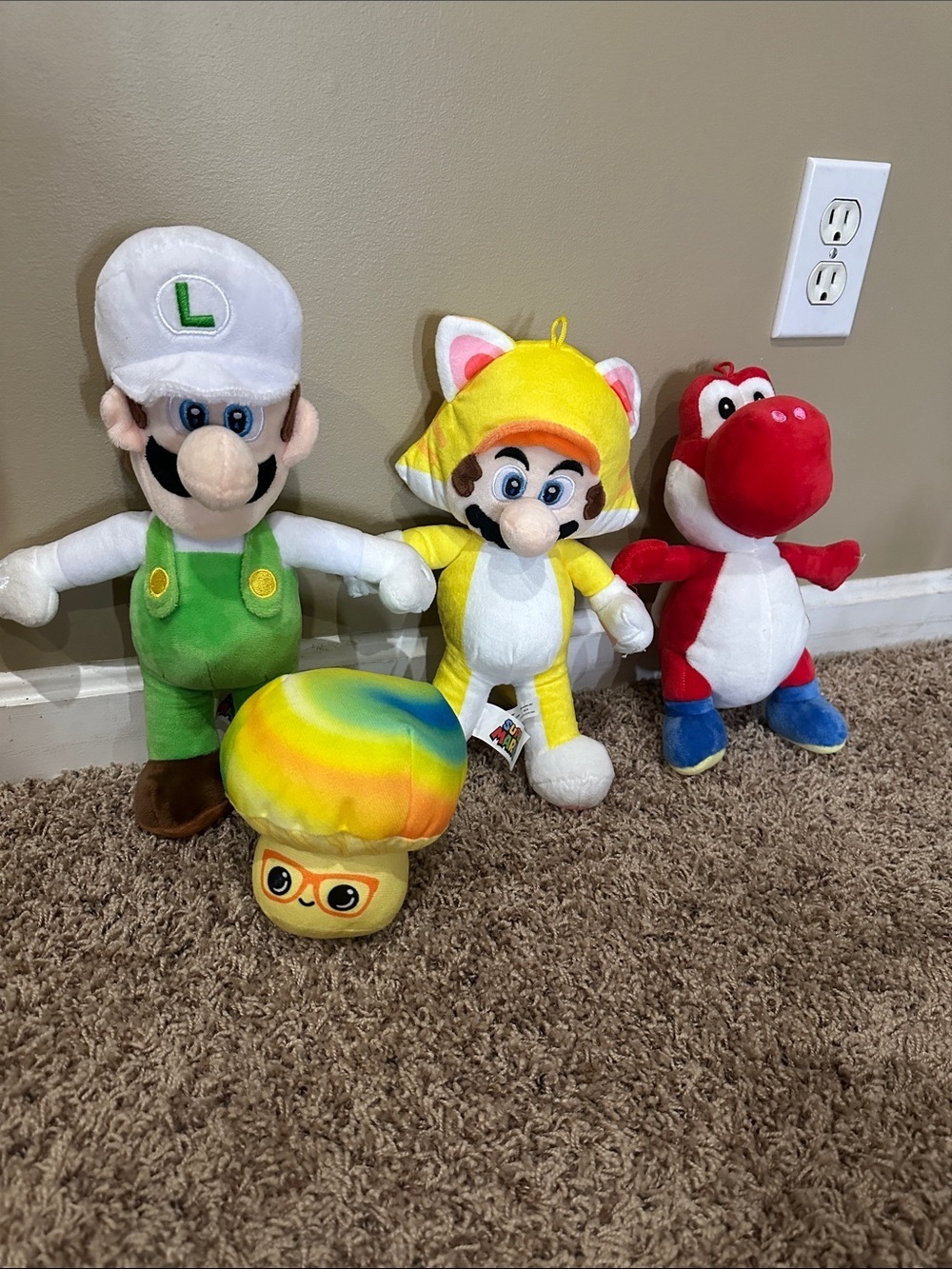 NWOT Set Super Mario